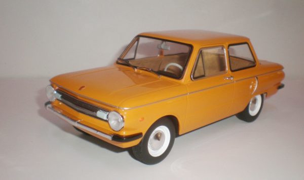 1966 ZAZ-966 orange MCG (2)