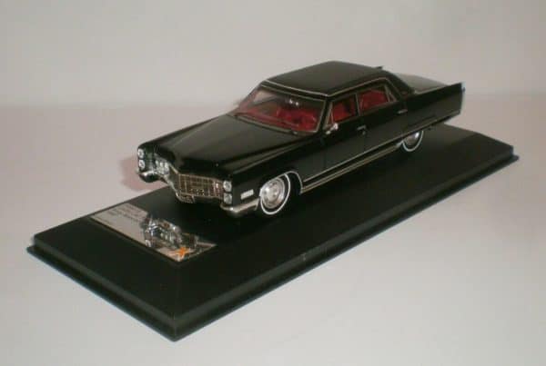 1967 CADILLAC FLEETWOOD SIXTY SPECIAL BROUGHAM (4)
